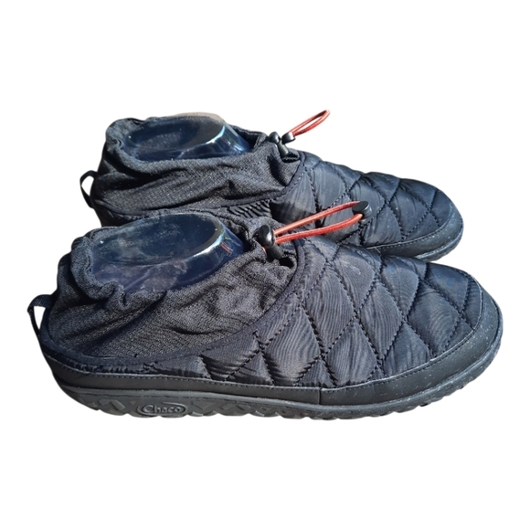 Chaco Other - Chaco Ramble Puff Cinch Slippers Black Quilted Nylon JCH107479 Size 10.5